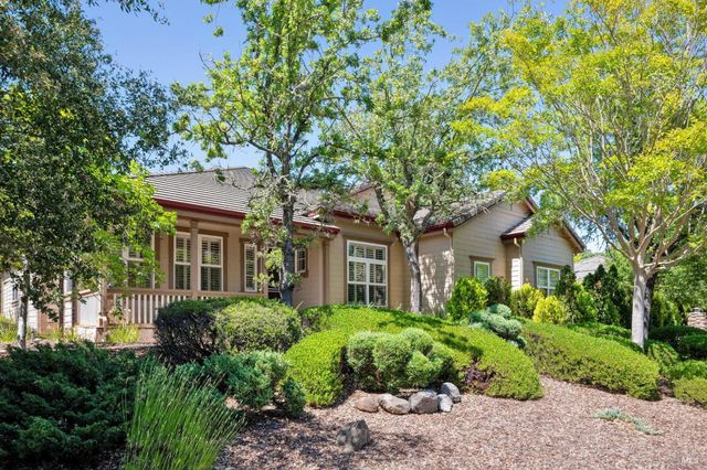 $2,045,000 | 90 Oak Shade Lane, Novato, CA 94945
