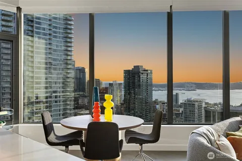 $799,000 | 2510 6th Avenue, Unit 2504, Seattle, WA 98121