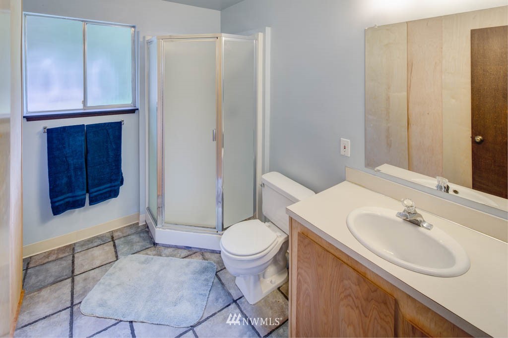 21716 9th Avenue West Bothell, WA 98021 - Photo 15 of 22