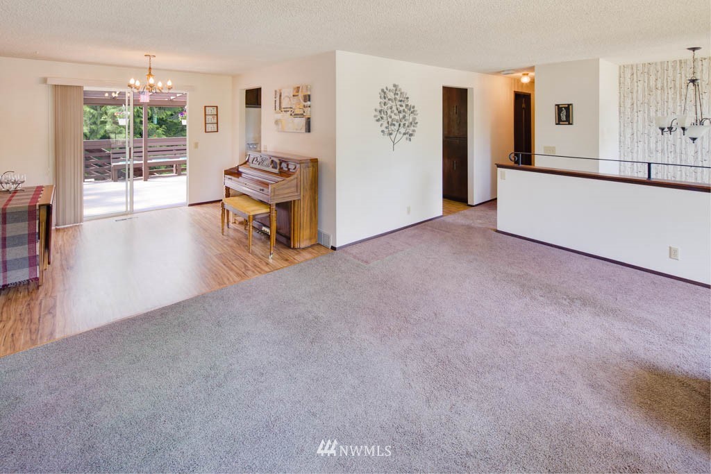 21716 9th Avenue West Bothell, WA 98021 - Photo 4 of 22