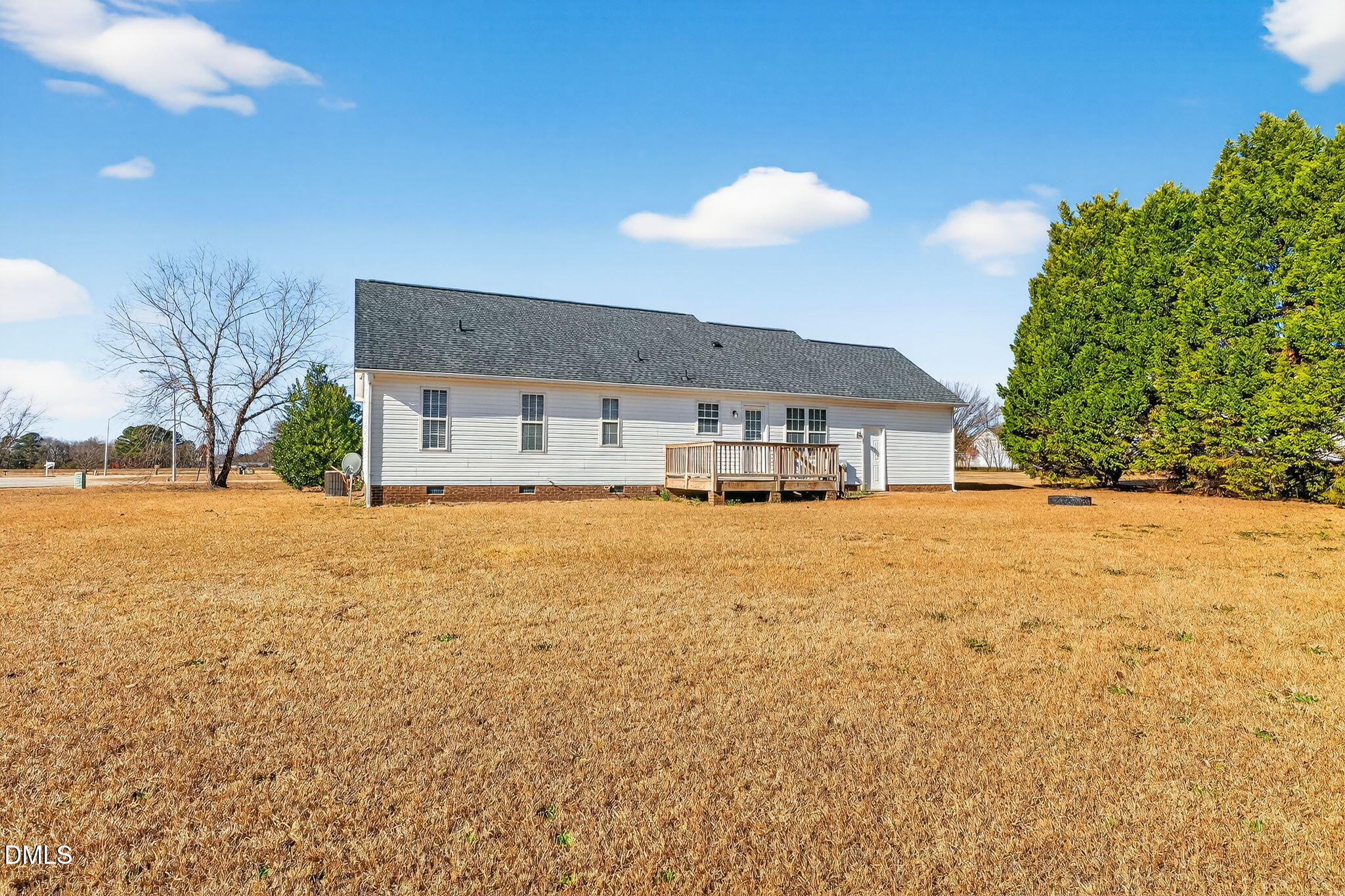 305 River Birch Run Coats, NC 27521 - Photo 36 of 36 a front view of a house with a yard