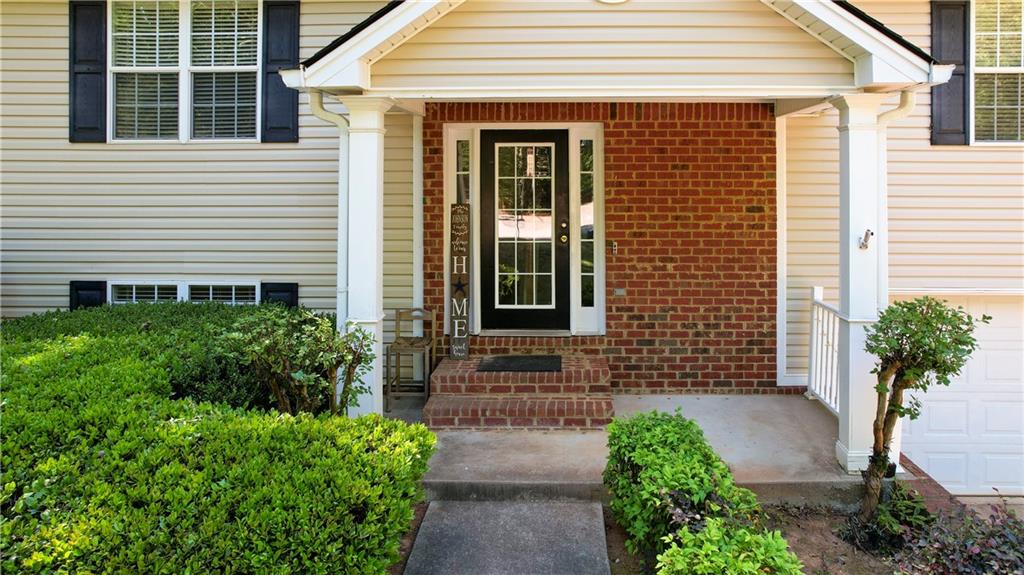 192 Lakeover Circle Athens, GA 30607 - Photo 3 of 30