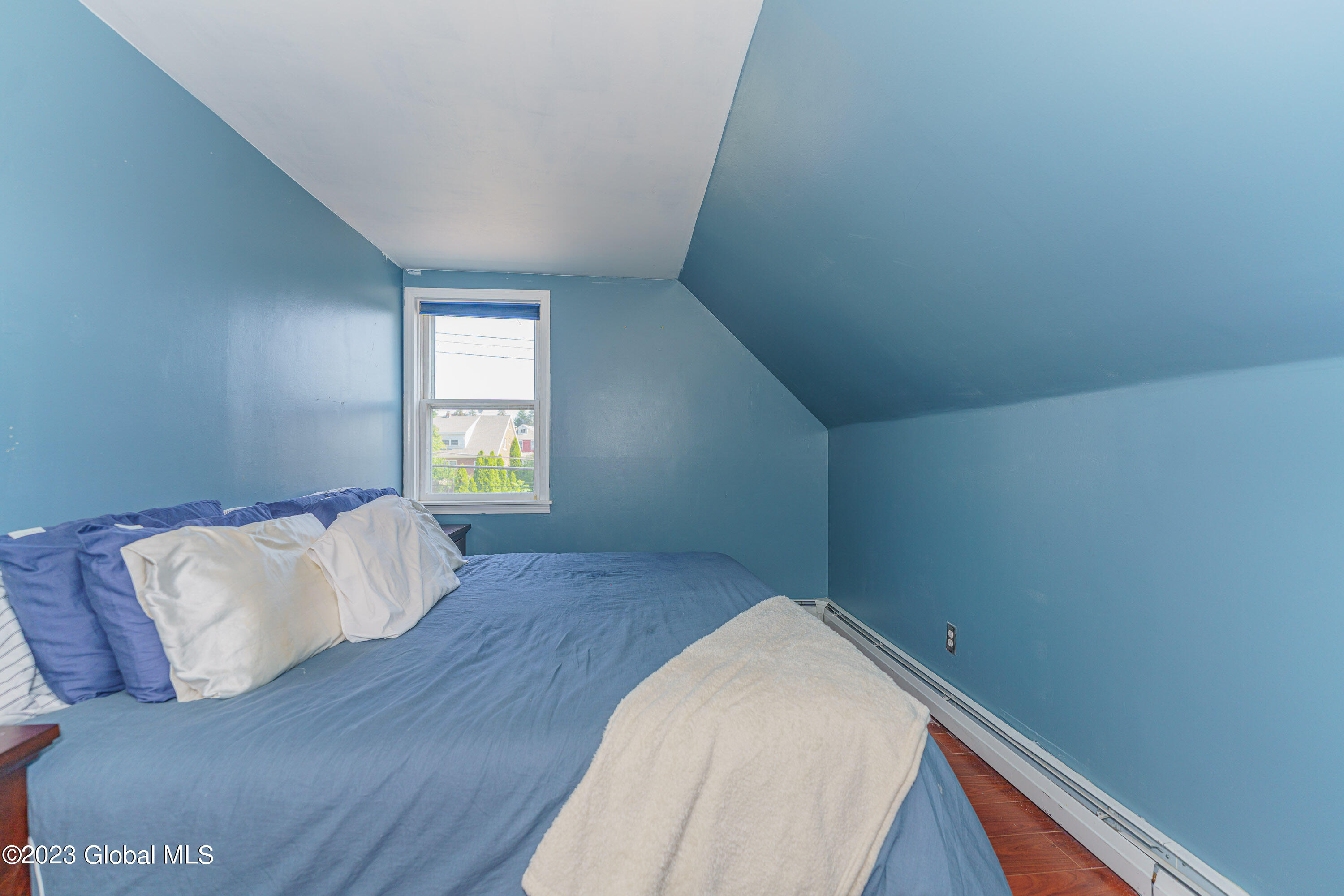 22 Craig Street Colonie, NY 12189 - Photo 17 of 30 5 Bedroom 1