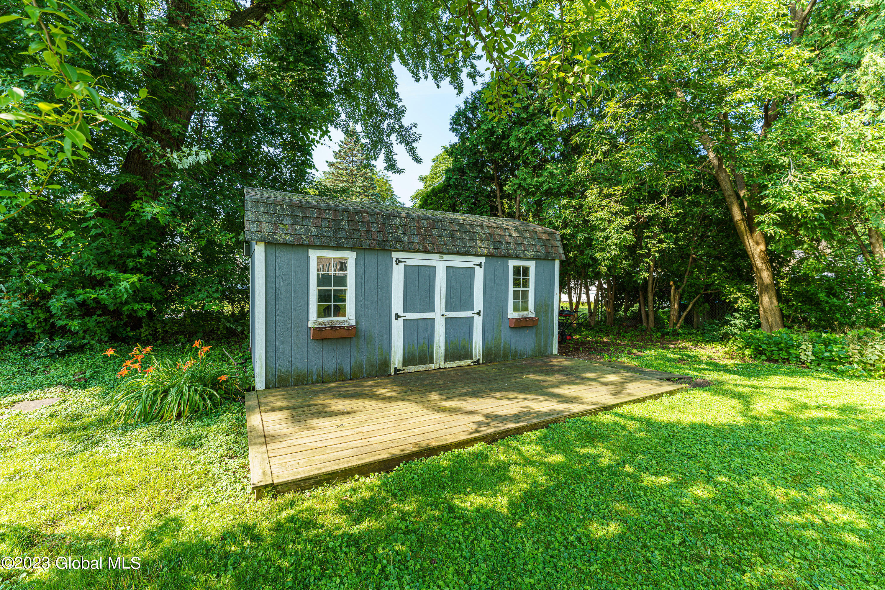 22 Craig Street Colonie, NY 12189 - Photo 29 of 30 Yard 6