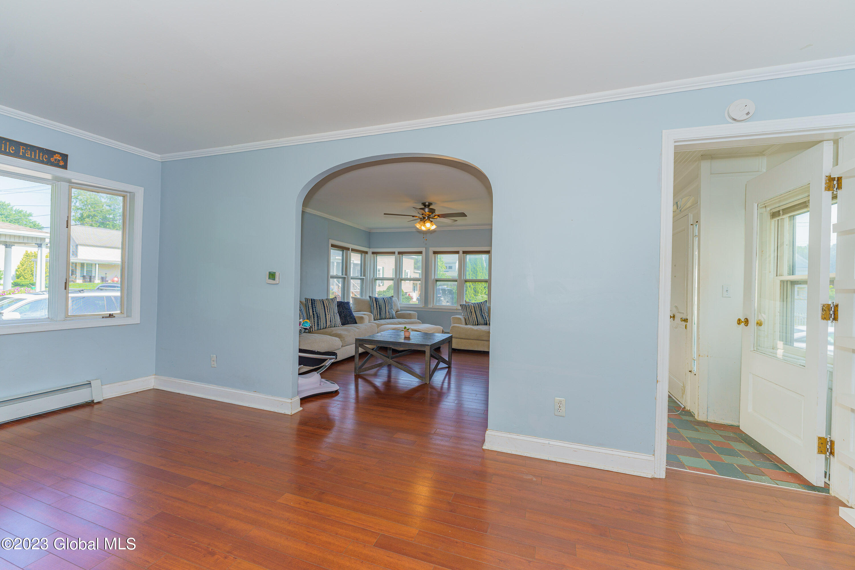 22 Craig Street Colonie, NY 12189 - Photo 6 of 30 1 Entryway 2