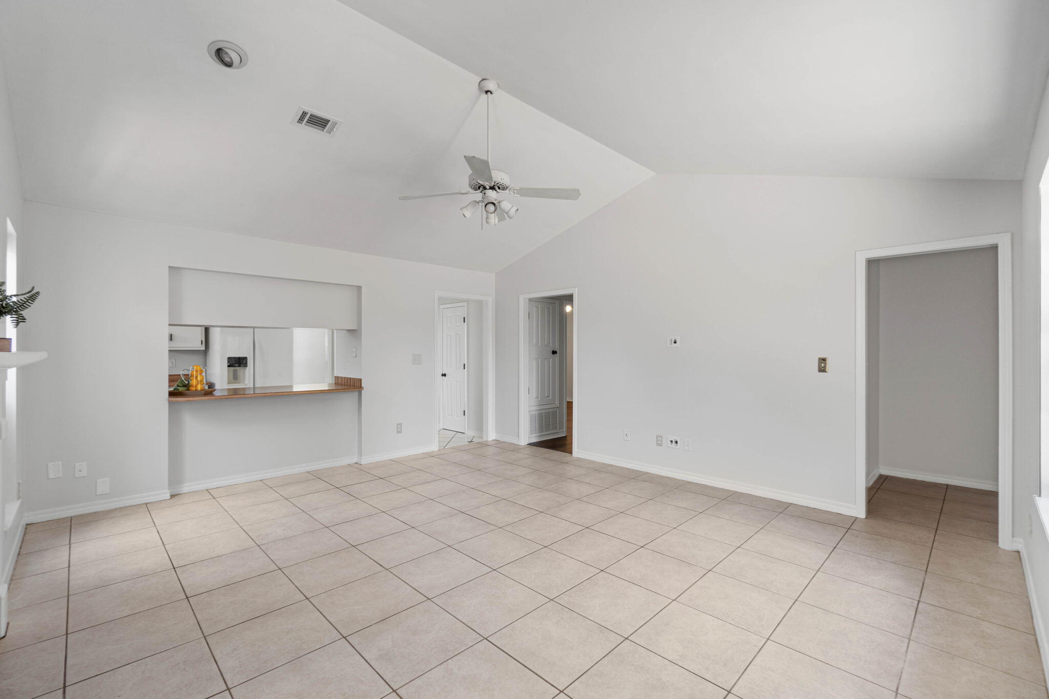 8525 Misty Ridge Lane Navarre, FL 32566 - Photo 8 of 45 Gallery Image 8