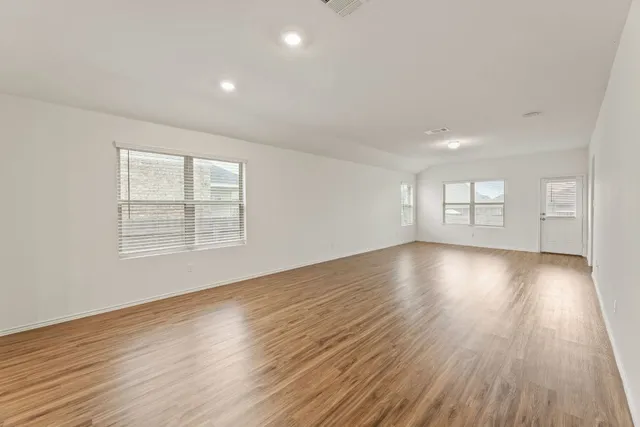 $2,250 | 6526 Teramo Terrace, Hutto, TX 78634