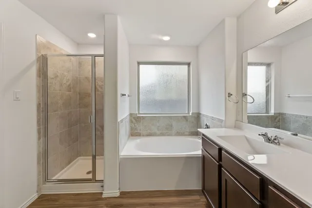 $2,250 | 6526 Teramo Terrace, Hutto, TX 78634