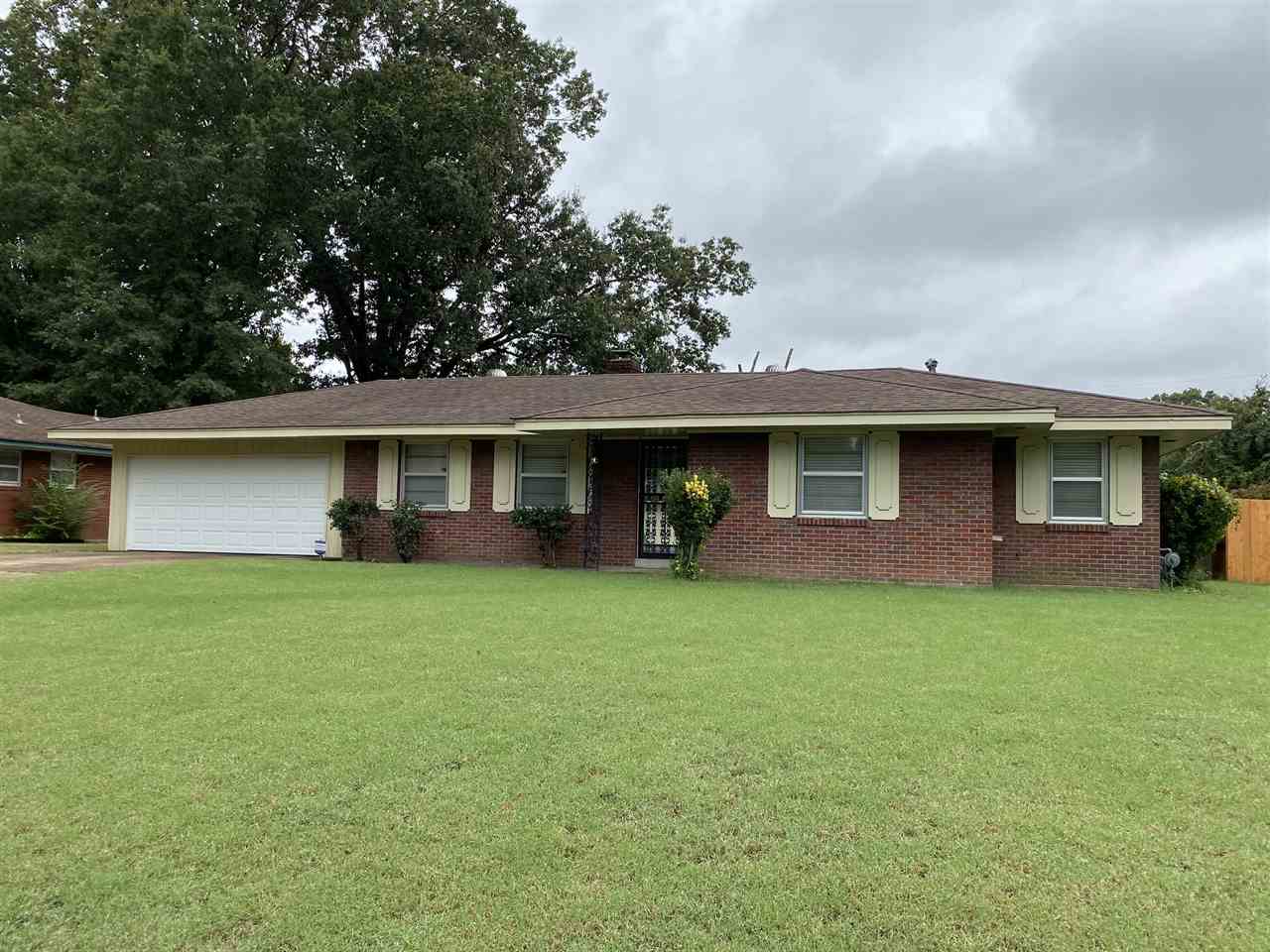 933 Cullenwood Road Memphis, TN 38116 - Photo 1 of 25 Newer Roof and Low Maintenance ... Large Wood Fenced Lot w/Extra Garage/Workshop out Back