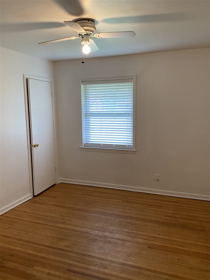 933 Cullenwood Road Memphis, TN 38116 - Photo 12 of 25 Gallery Image 12