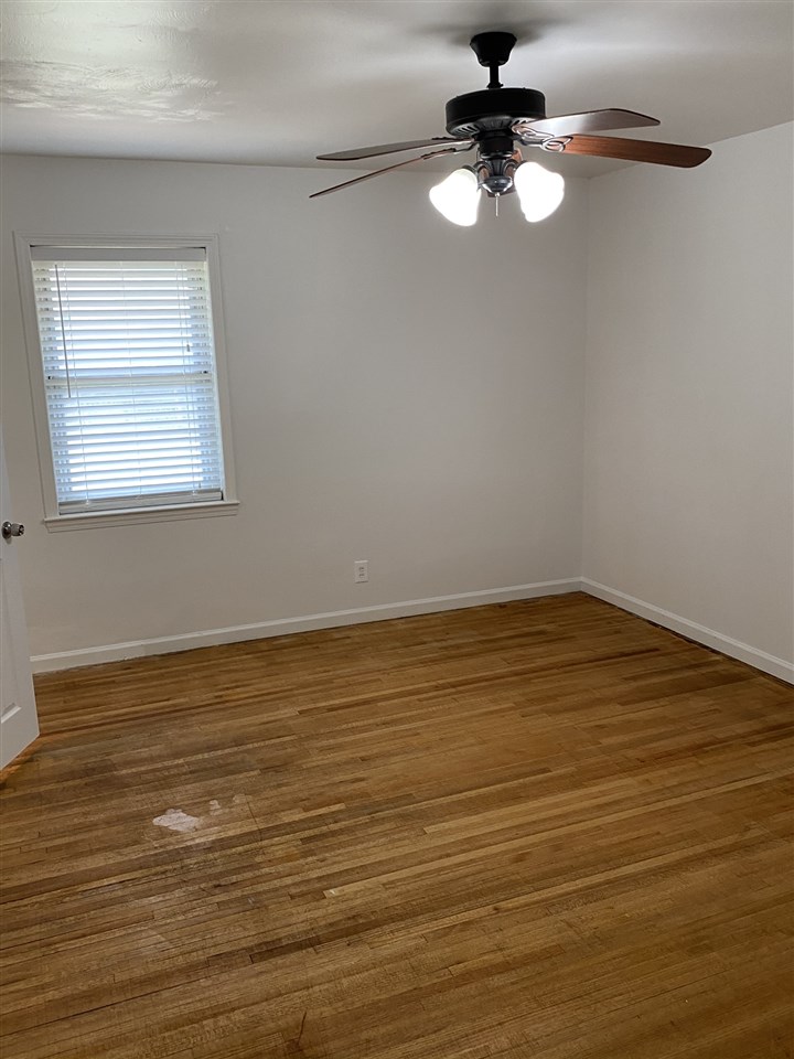933 Cullenwood Road Memphis, TN 38116 - Photo 15 of 25 Gallery Image 15