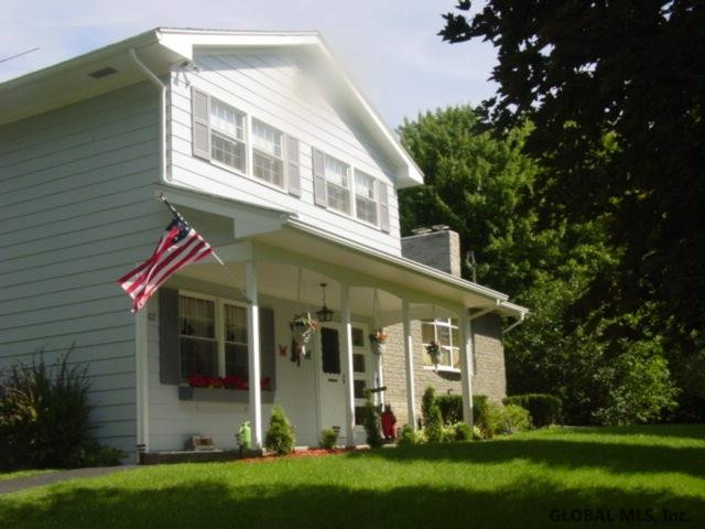 402 Spring Valley Road Hannacroix, NY 12087 - Photo 3 of 24 Photo 3