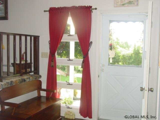 402 Spring Valley Road Hannacroix, NY 12087 - Photo 7 of 24 Photo 7