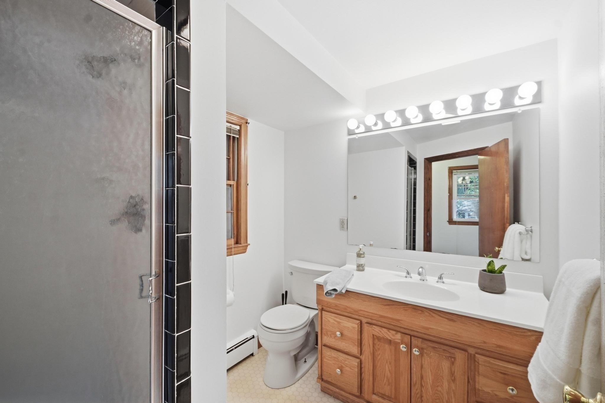 32 Dividence Road Reading, MA 01867 - Photo 17 of 42 Gallery Image 17