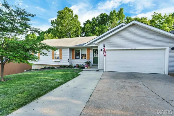$299,900 | 3642 North Meadow Mill Drive, Arnold, MO 63010