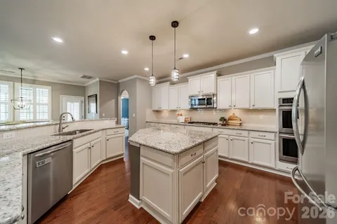 $725,000 | 1056 Shiloh Bend Trail, Fort Mill, SC 29715