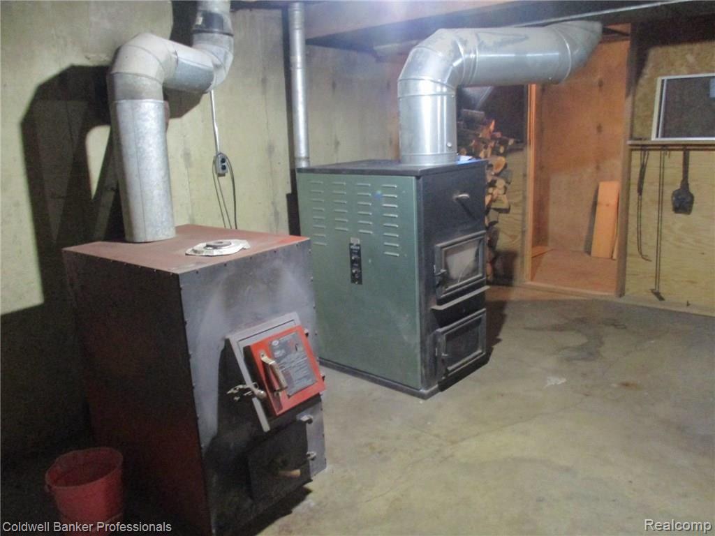 1501 East Tyrrell Road Bancroft, MI 48414 - Photo 11 of 19 5 Basement 1.JPG
