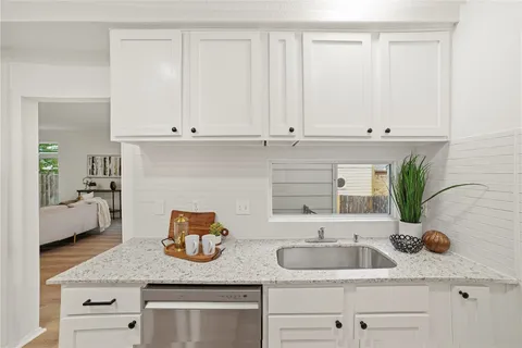 $489,500 | 8320 Greenslope Drive, Unit B, Austin, TX 78759