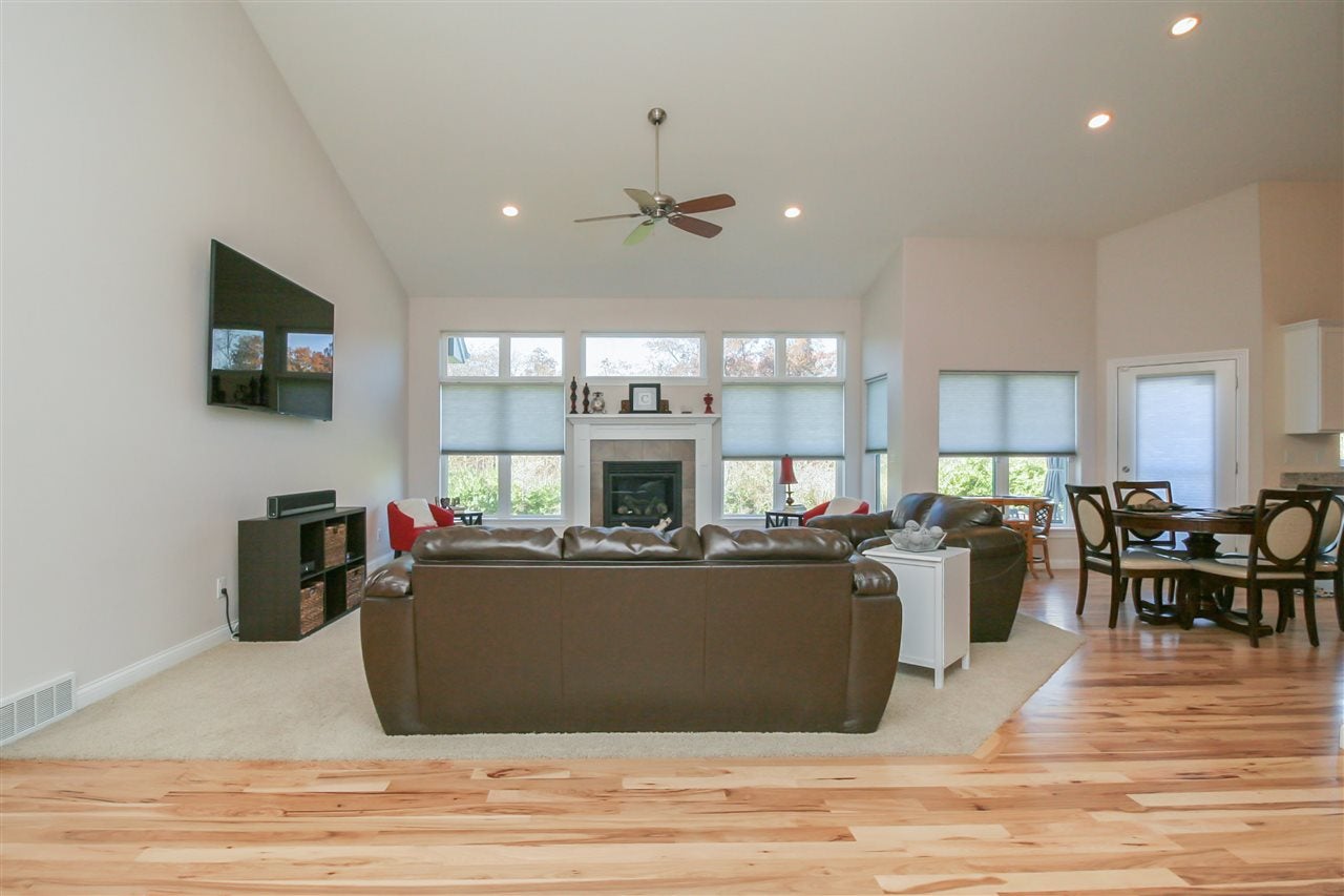 1368 Spring Ridge Court Northeast Swisher, IA 52338 - Photo 3 of 25 Gallery Image 3