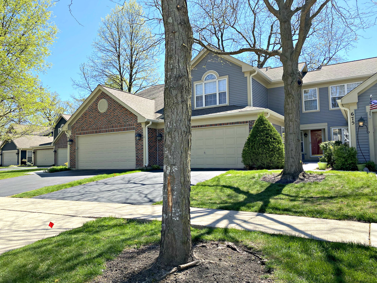 677 Bent Ridge Lane Elgin, IL 60120 - Photo 1 of 16