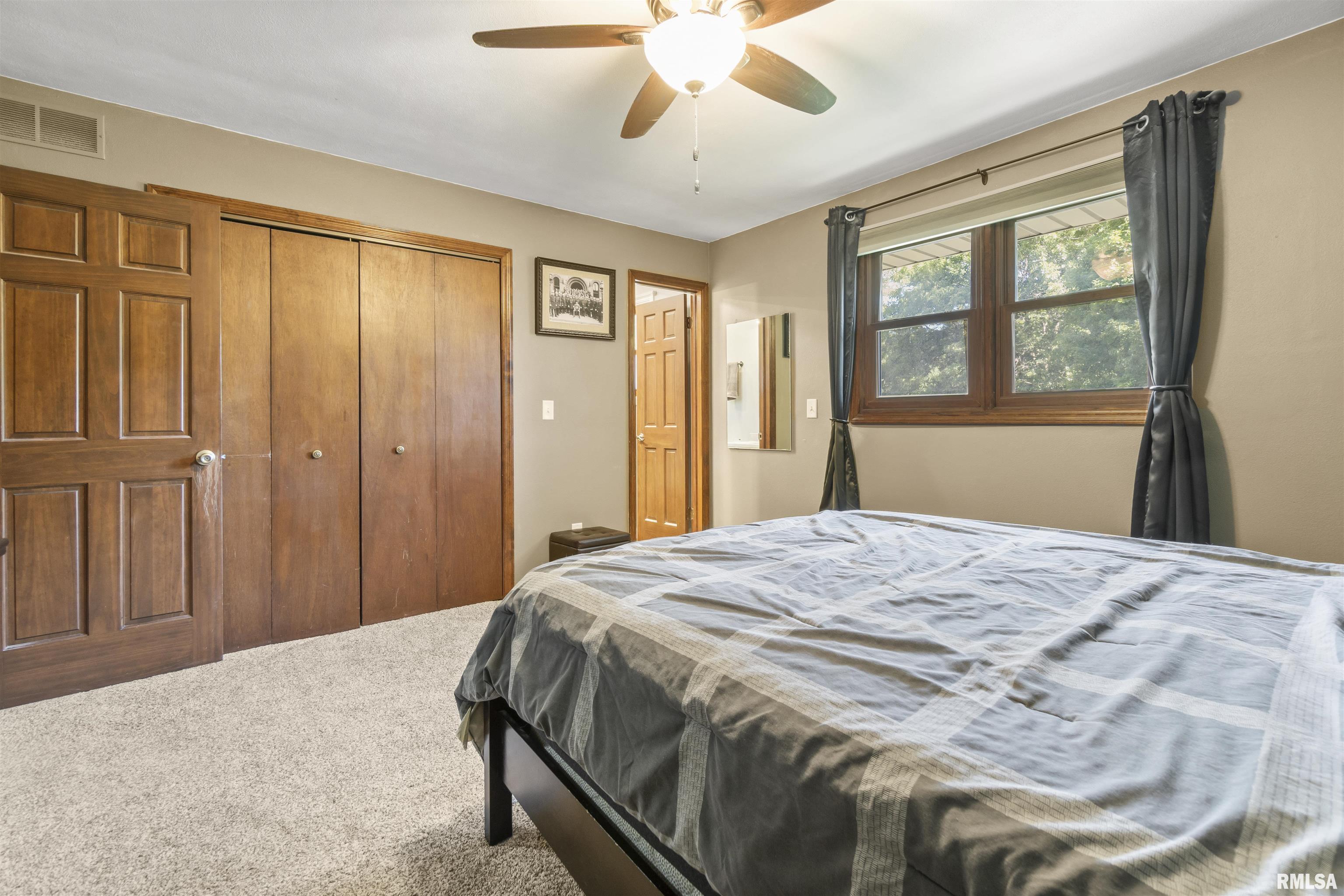 6117 West Conley Road Peoria, IL 61604 - Photo 17 of 32 Gallery Image 17