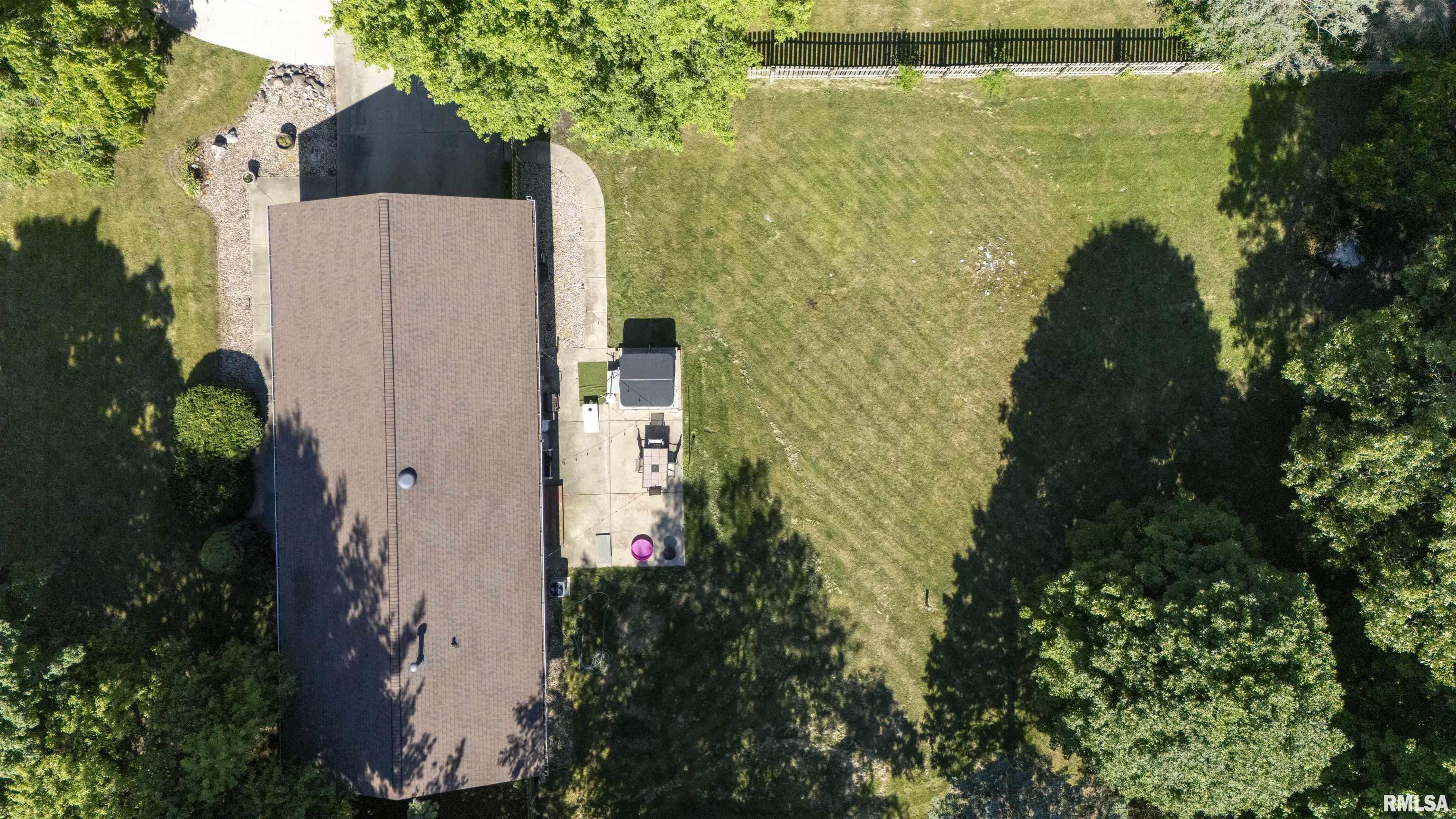 6117 West Conley Road Peoria, IL 61604 - Photo 24 of 32 Gallery Image 24
