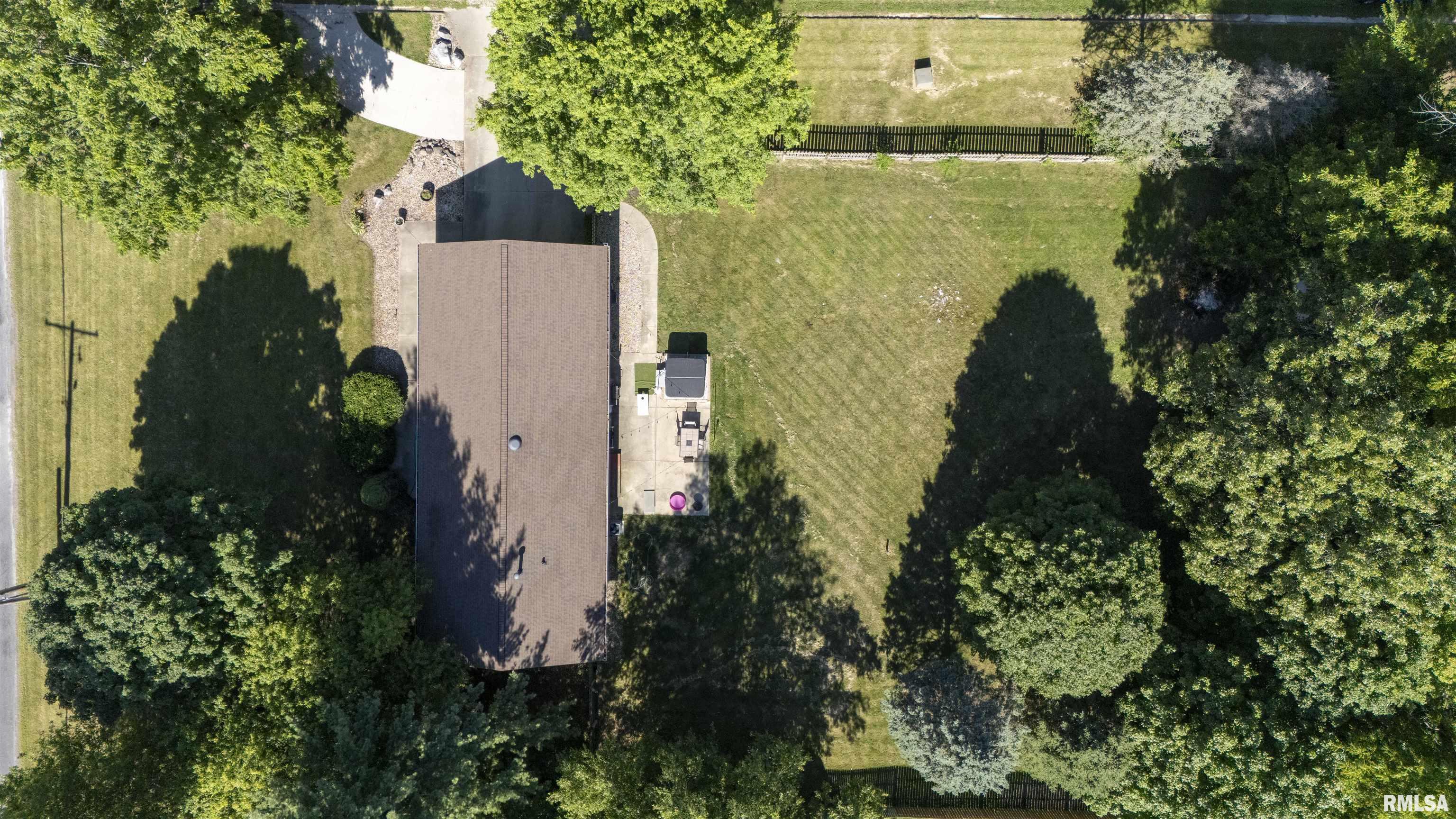 6117 West Conley Road Peoria, IL 61604 - Photo 25 of 32 Gallery Image 25