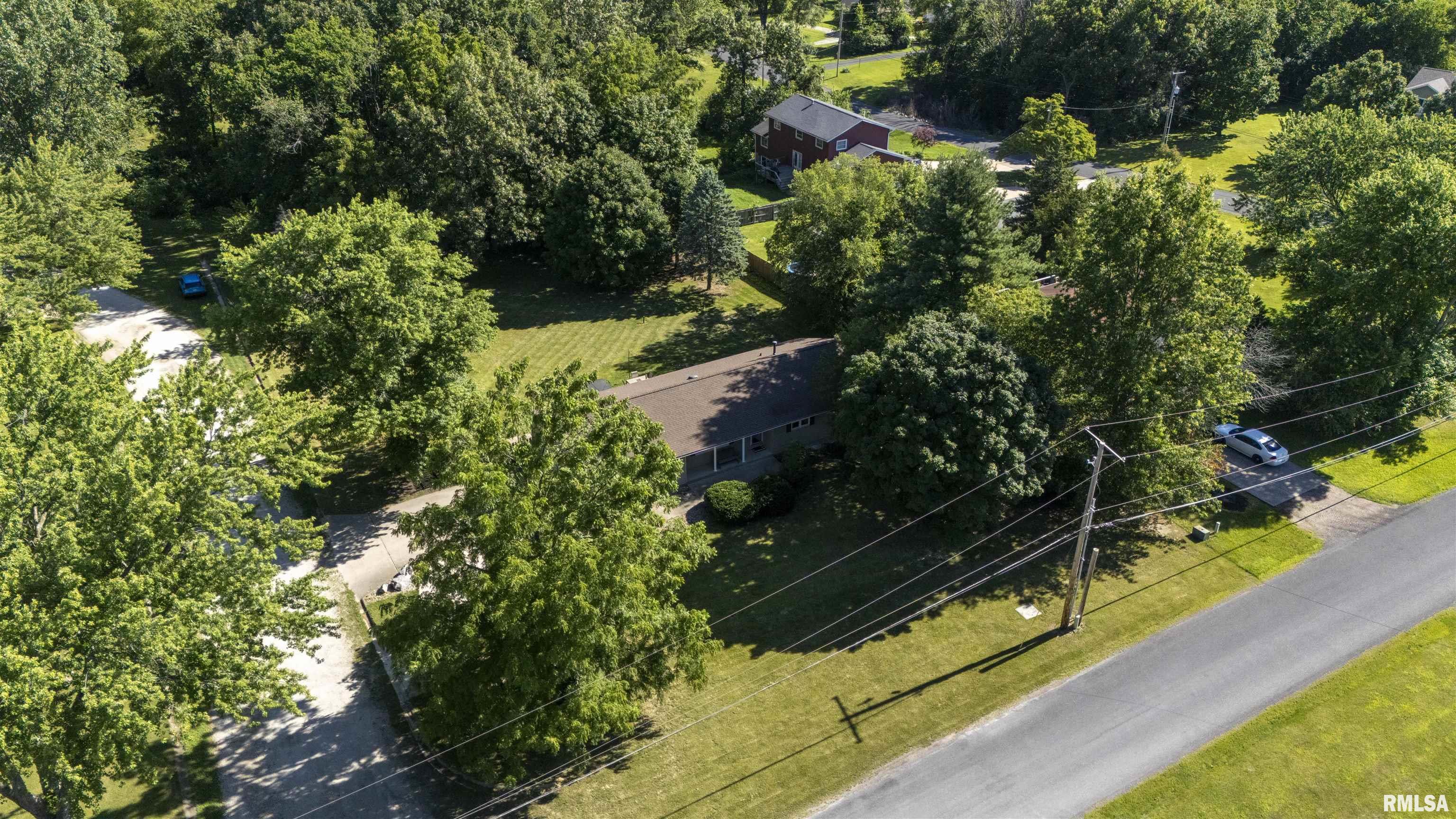 6117 West Conley Road Peoria, IL 61604 - Photo 29 of 32 Gallery Image 29