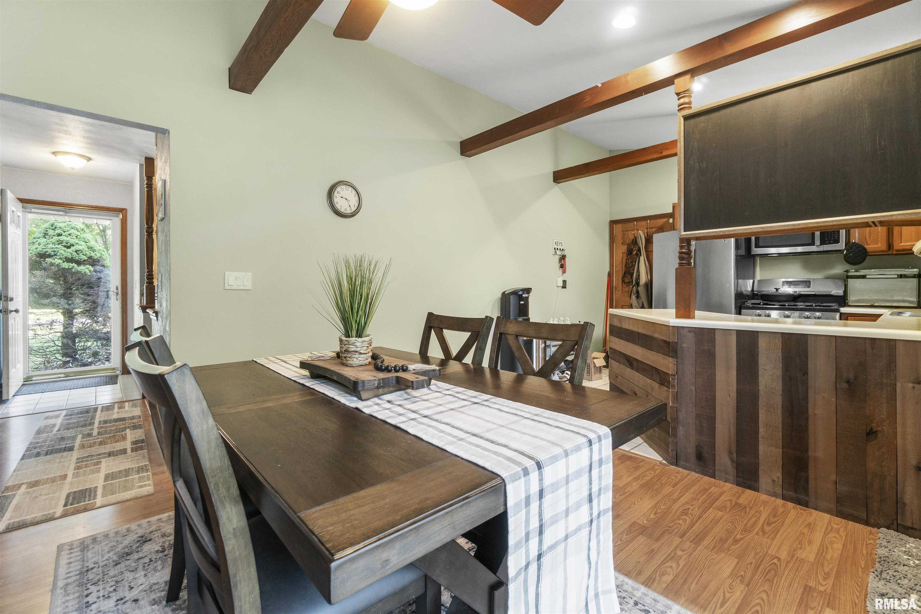 6117 West Conley Road Peoria, IL 61604 - Photo 9 of 32 Gallery Image 9
