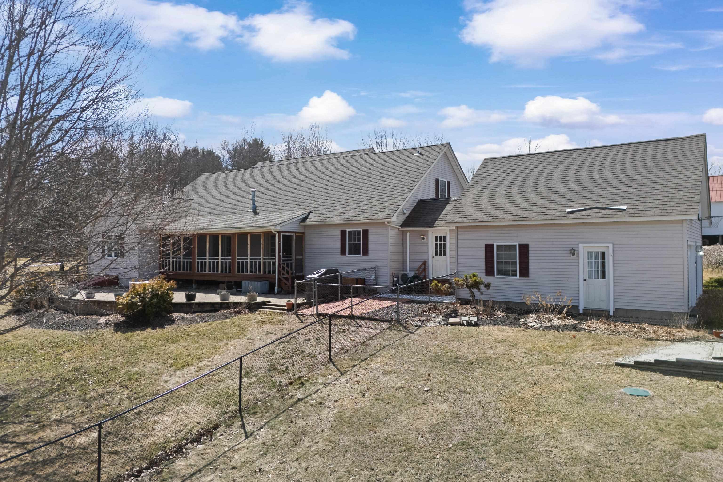 343 NW Road Canterbury, NH 03224 - Photo 3 of 53