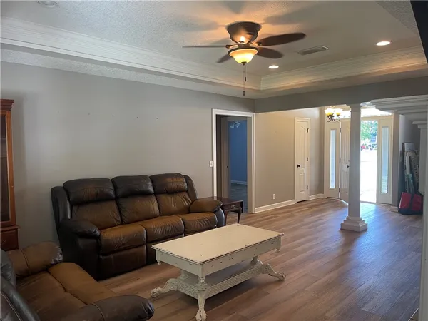 $2,500 | 212 Autumn Ridge Court, Brunswick, GA 31525