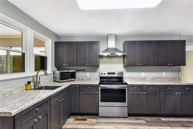 $329,000 | 1069 Shellman Hammock Drive Northeast, Townsend, GA 31331