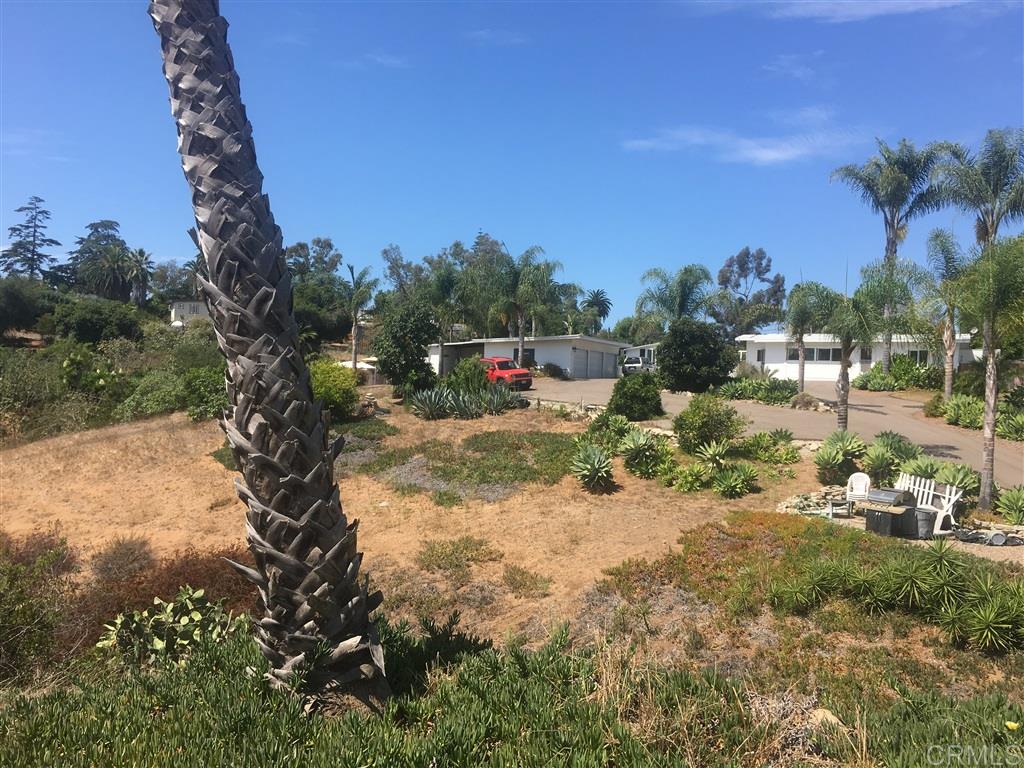 1017 Crest View Road Vista, CA 92081 - Photo 12 of 12 Gallery Image 12