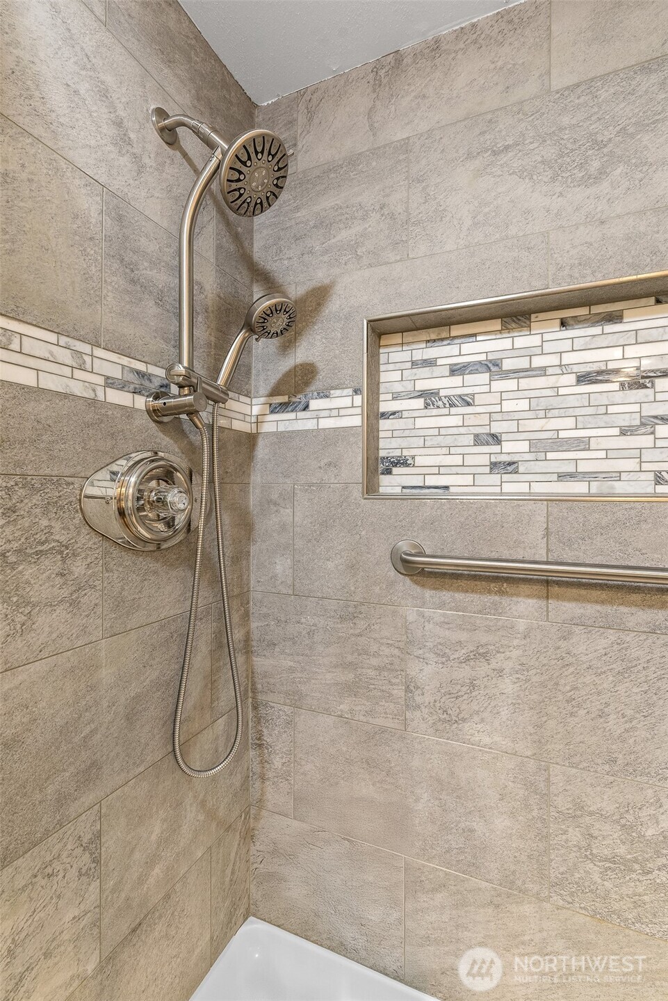 1310 Castlerock Avenue, Unit 19 Wenatchee, WA 98801 - Photo 9 of 17