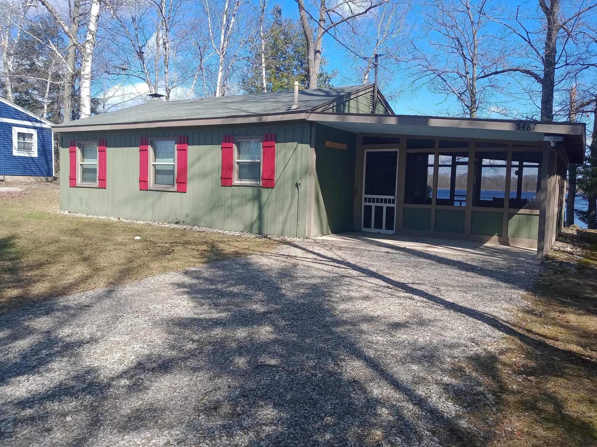 5487 Ridge Road Hale, MI 48739 - Photo 2 of 31 1898591-1.JPG