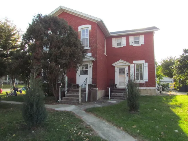 $285,000 | 310-312 Prairie Street, Aurora, IL 60506