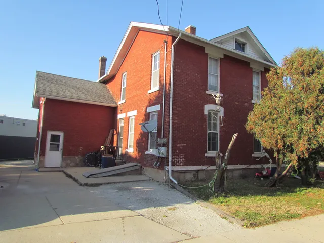 $285,000 | 310-312 Prairie Street, Aurora, IL 60506