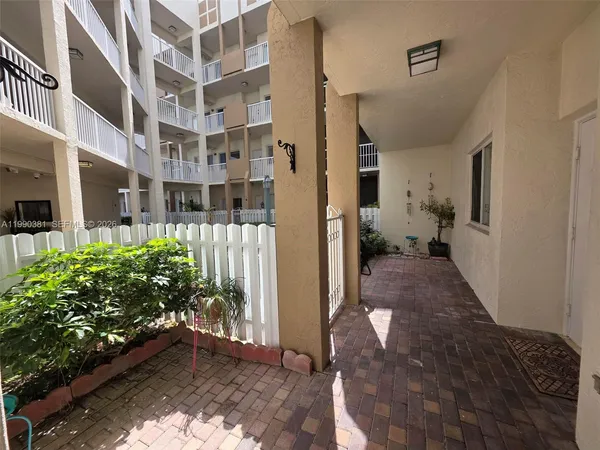 $295,000 | 7611 Southampton Terrace, Unit 110, Tamarac, FL 33321