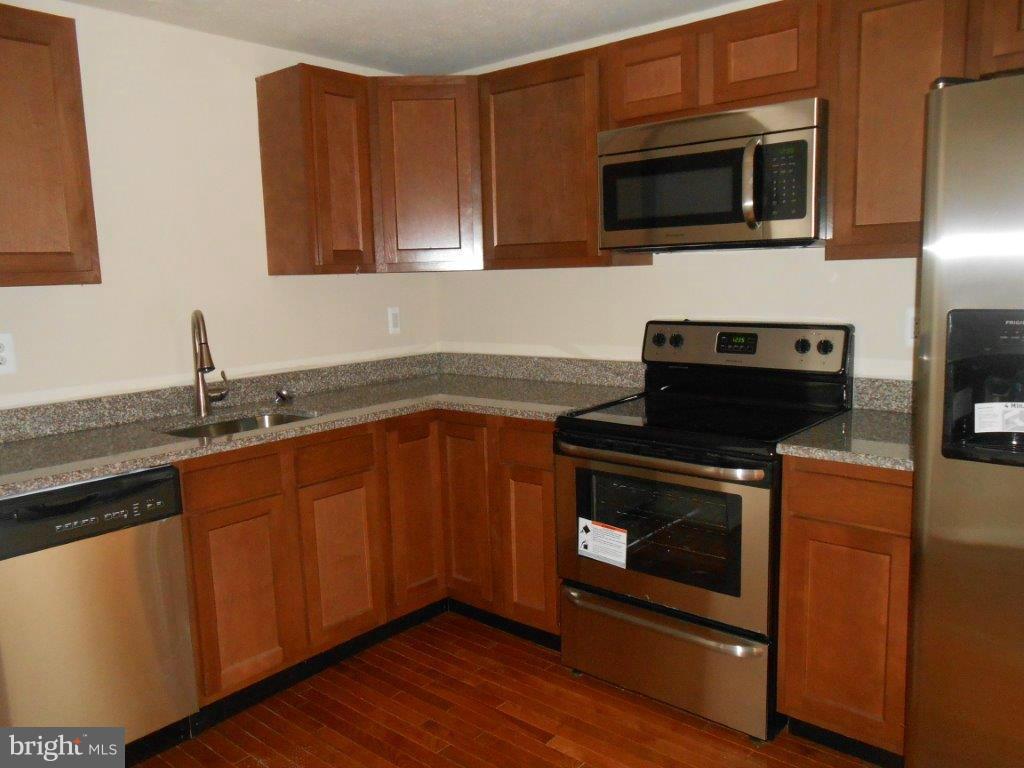 1353 Raleigh Drive Severn, MD 21144 - Photo 3 of 18 Kitchen