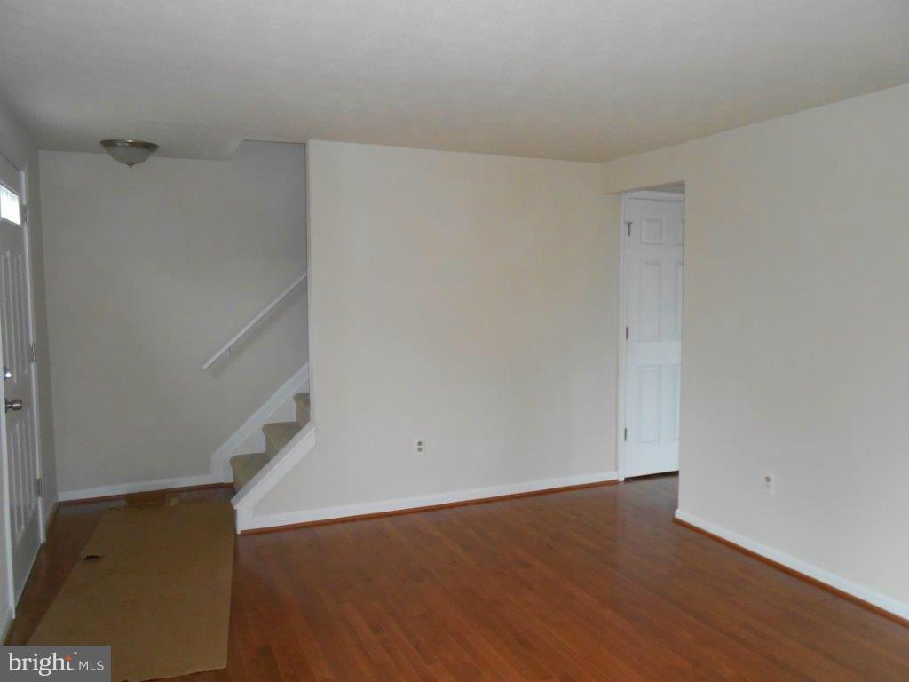 1353 Raleigh Drive Severn, MD 21144 - Photo 8 of 18 Living Room