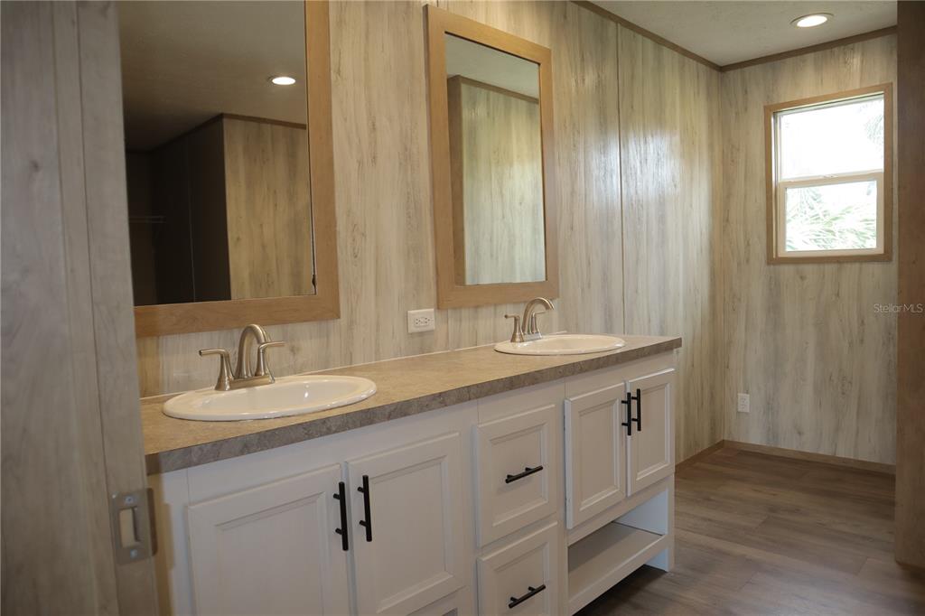 6443 Finance Avenue Weeki Wachee, FL 34607 - Photo 28 of 48 Gallery Image 28