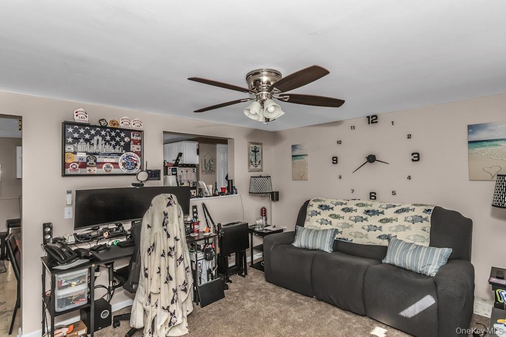 12 Spring Street Lindenhurst, NY 11757 - Photo 18 of 26