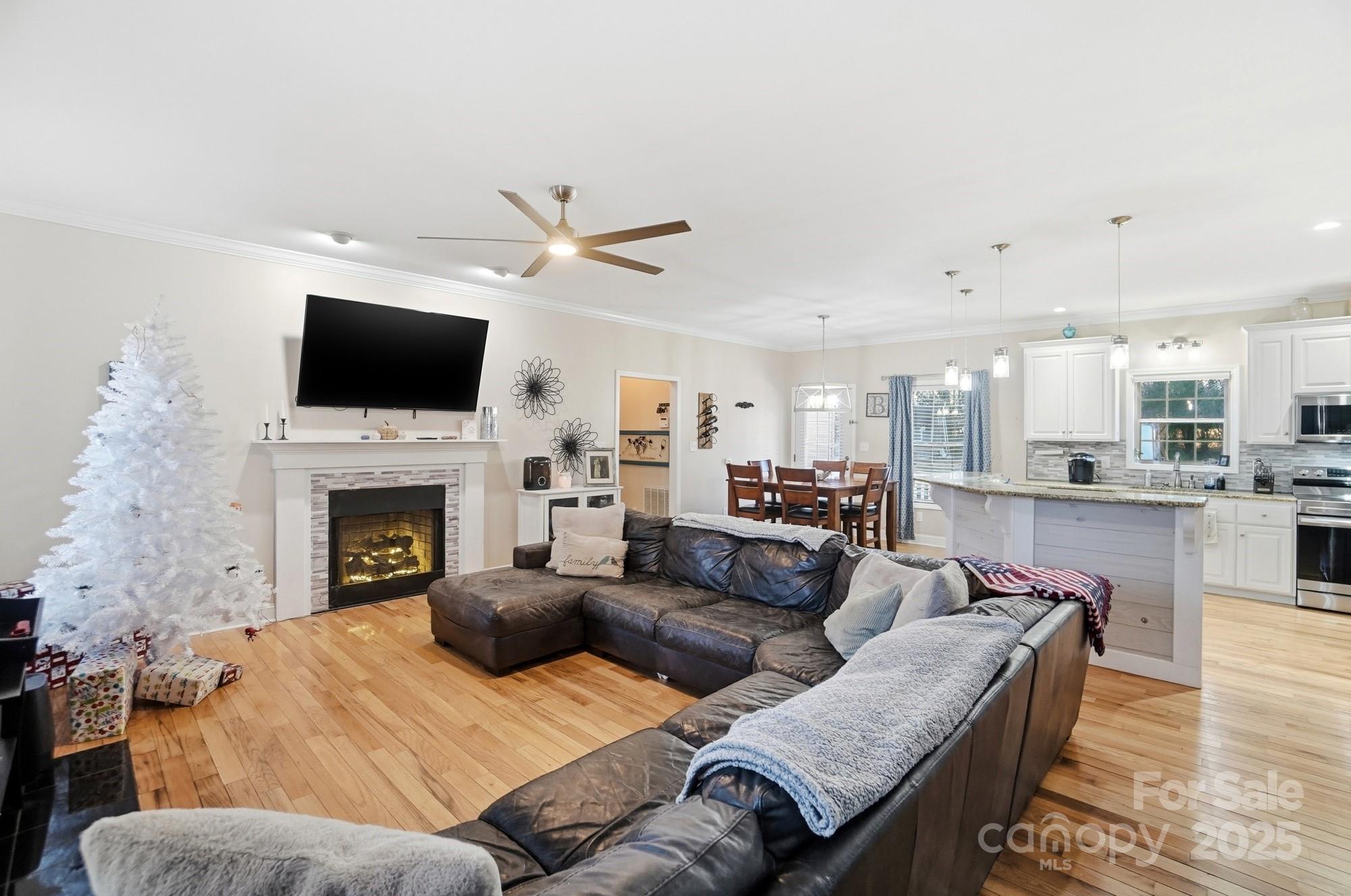 603 West Rice Street Landis, NC 28088 - Photo 4 of 27