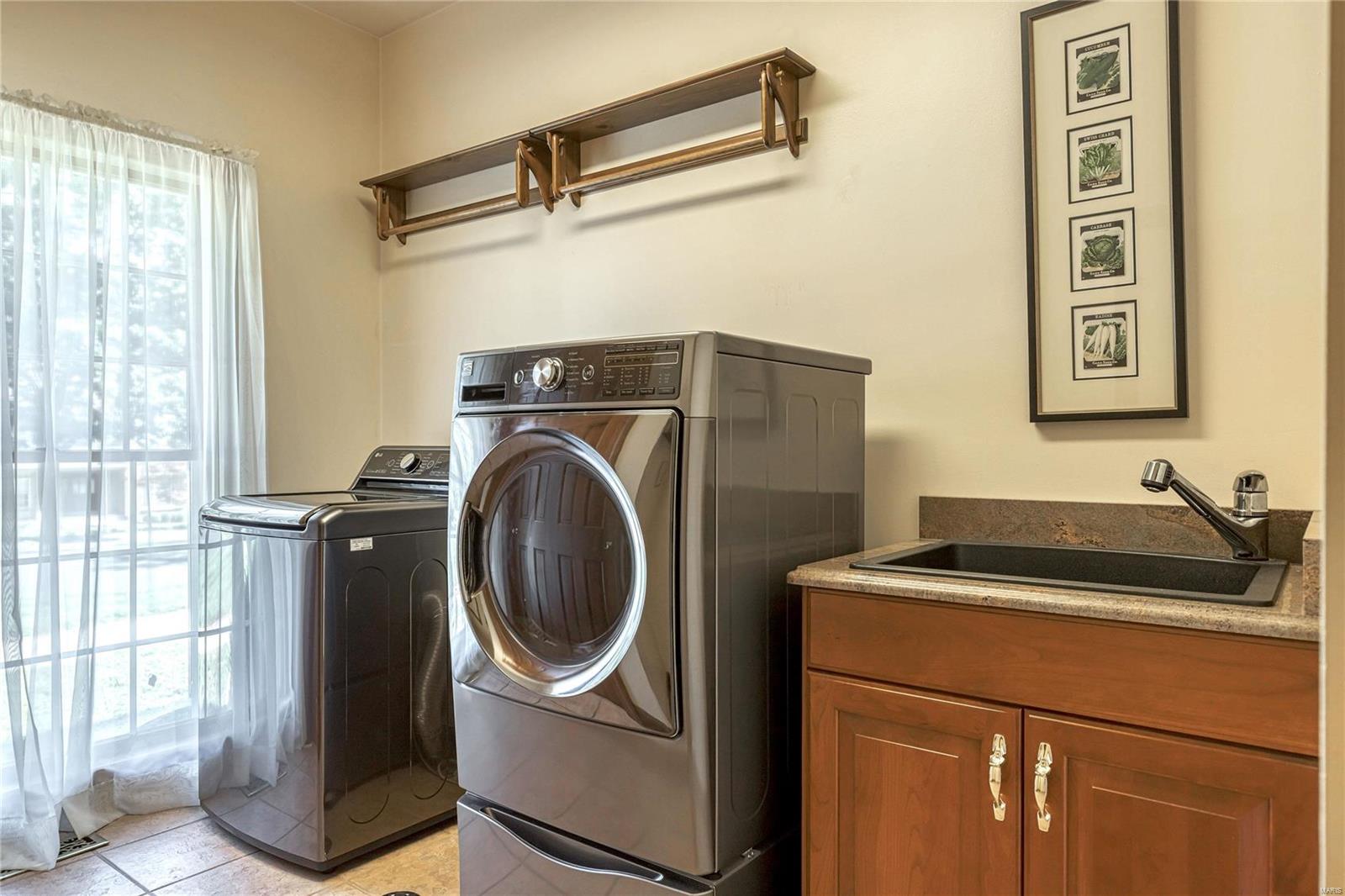 178 South Mason Road Creve Coeur, MO 63141 - Photo 27 of 49 Gallery Image 27