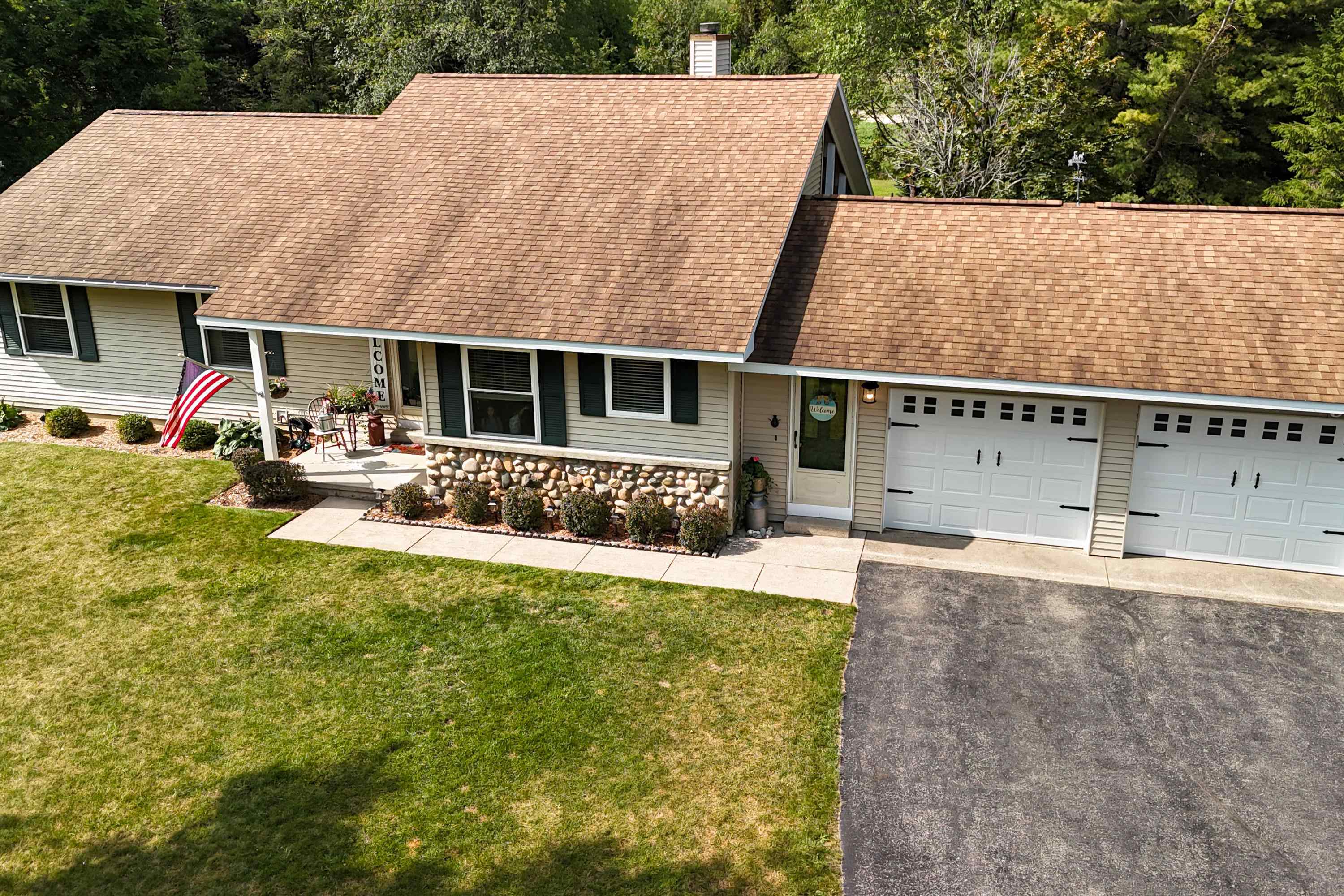 5665 Secor Road Traverse City, MI 49685 - Photo 7 of 54
