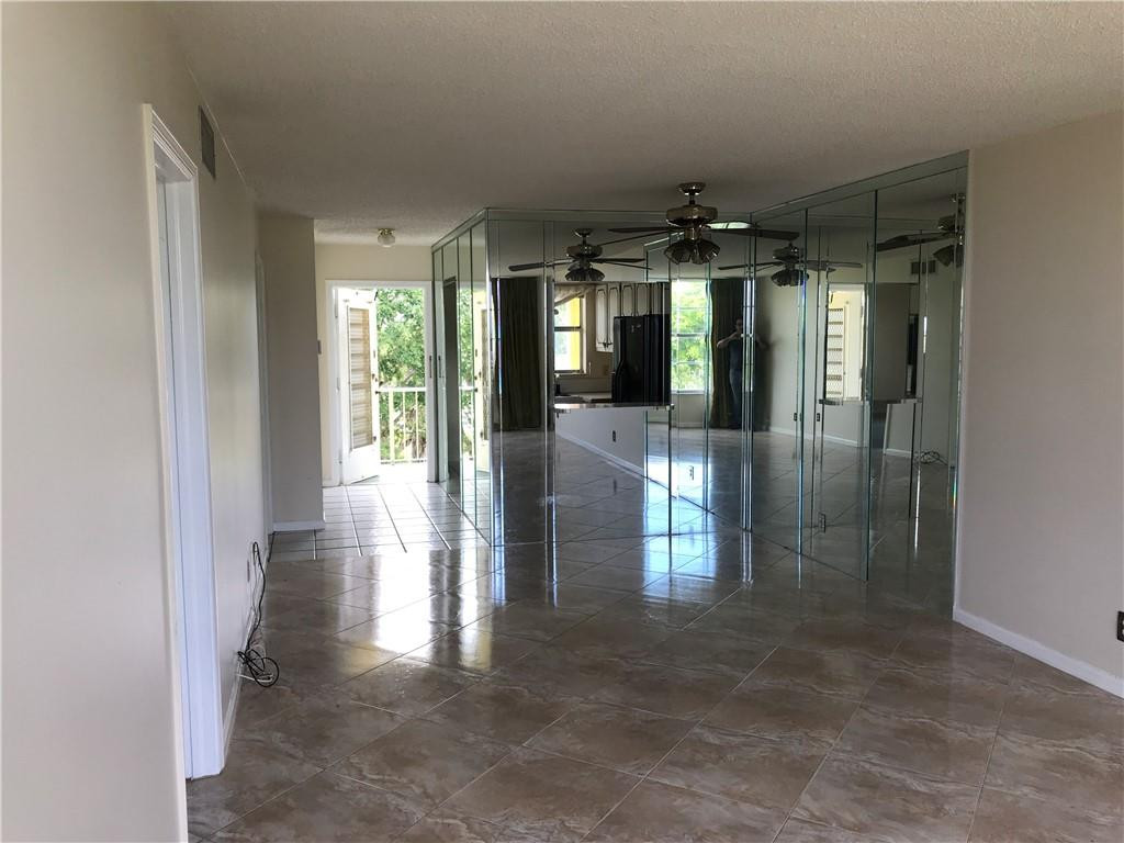 9949 Sandalfoot Boulevard, Unit 547 Boca Raton, FL 33428 - Photo 10 of 28 Photo 10