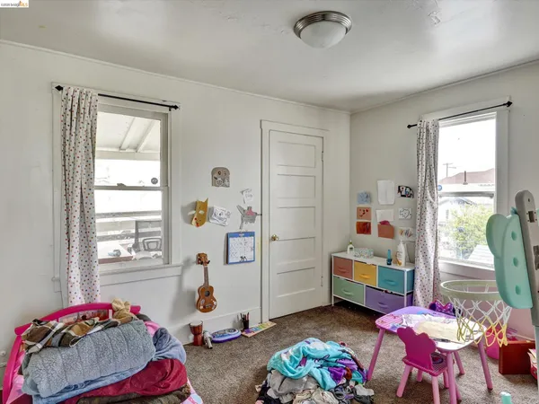 $1,099,000 | 820 52nd Street, Oakland, CA 94608
