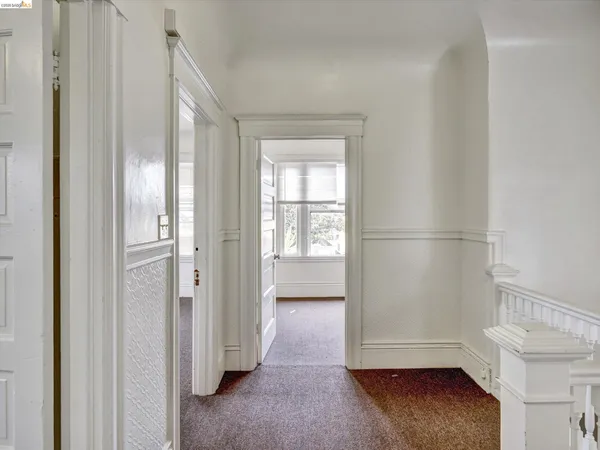 $1,099,000 | 820 52nd Street, Oakland, CA 94608