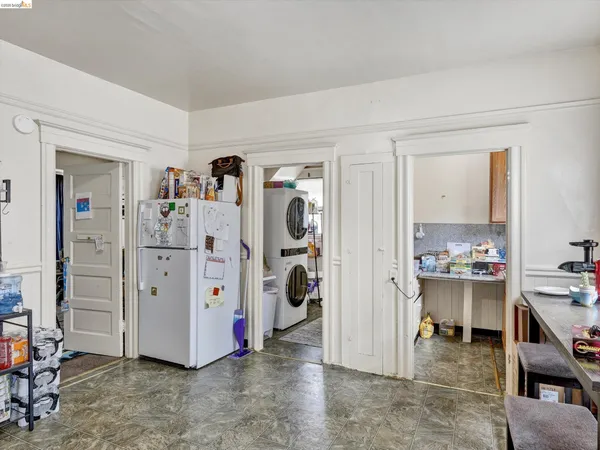 $1,099,000 | 820 52nd Street, Oakland, CA 94608