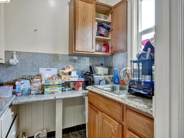 $1,099,000 | 820 52nd Street, Oakland, CA 94608
